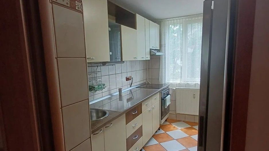 Apartament 3 camere Berceni-loc parcare-boxa subsol - Poză 7