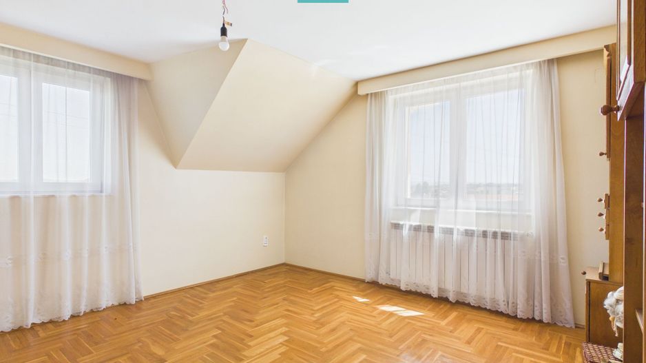 Vila 13 camere, Sanmartin - Poză 22