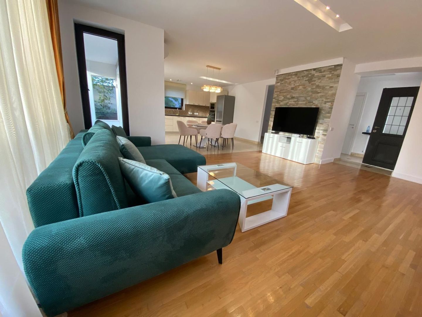 CASA PREMIUM | OXFORD GARDENS - Poză 4