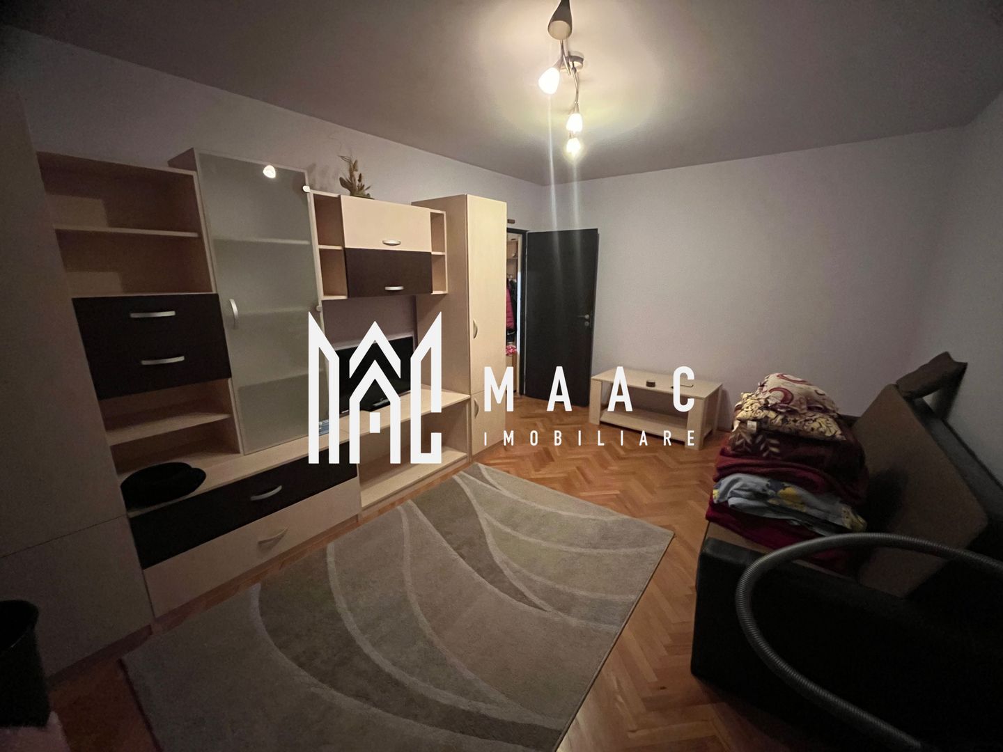 Apartament 2 camere | Decomandat | Etaj 3 | Zona Dioda - Poză 3