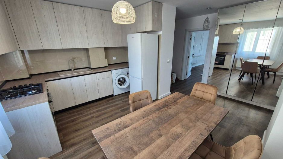 De Închiriat Apartament Lux 3 camere, rond Alba Iulia - Poză 3