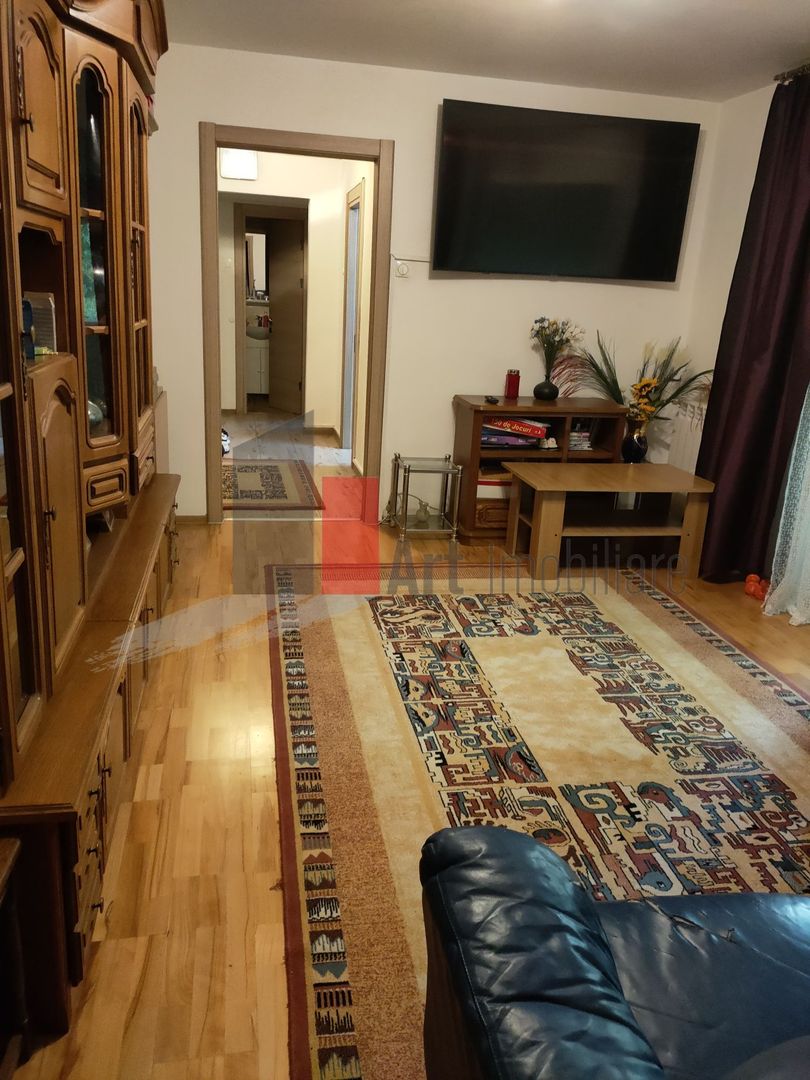 Vânzare apartament semidecomandat 4 camere cu centrală Bd. Obregia - Poză 45