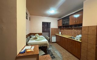 De inchiriat | Apartament cu 3 camere | Oradea - Poză 2