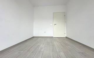 Apartament 3 camere, nemobilat | Parcare  + boxă - Poză 5