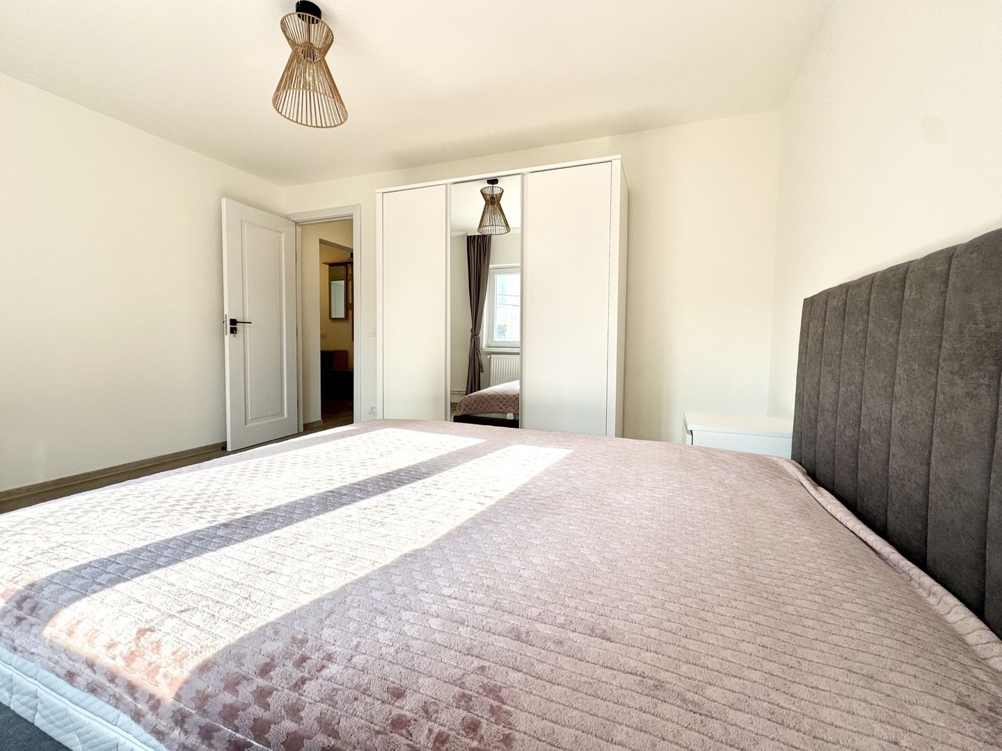 Apartament 2 camere Bucovina – decomandat, zonă excelentă - Poză 14