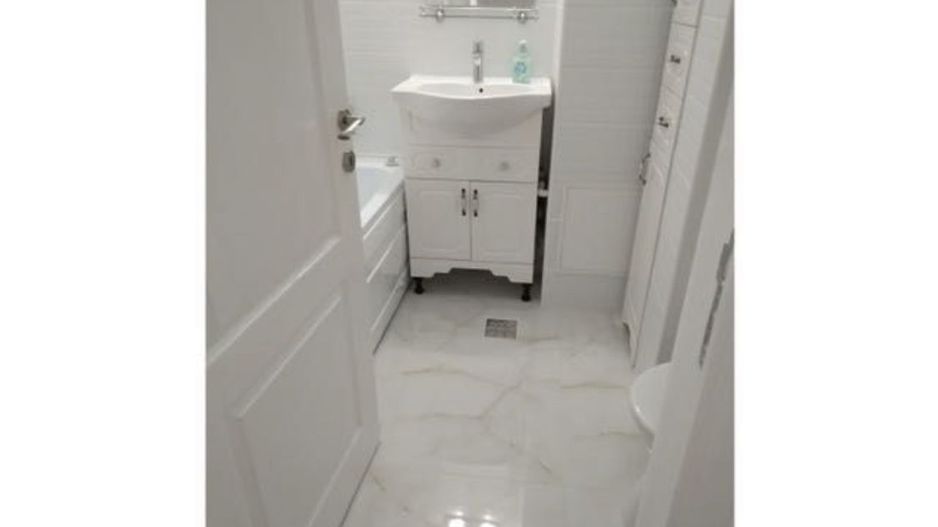 Garsoniera aproape de plaja - Poză 4