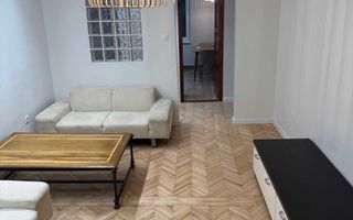 Apartament cu 3 camere, de inchiriat, direct de la proprietar. Strada Transilvania - Poză 1