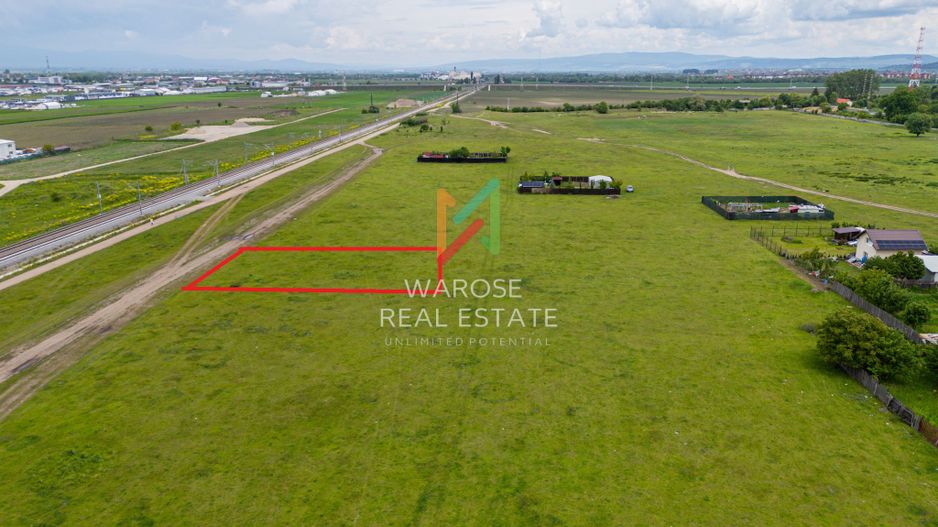 Teren intravilan cu potențial investitie |1000 mp| Tractorul - Poză 1