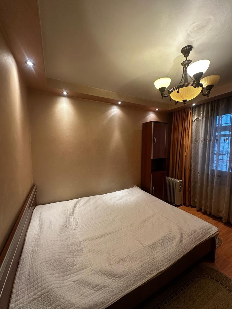 Apartament 3 camere, parcare inclusă, pet friendly, metroul la scara blocului - Poză 2