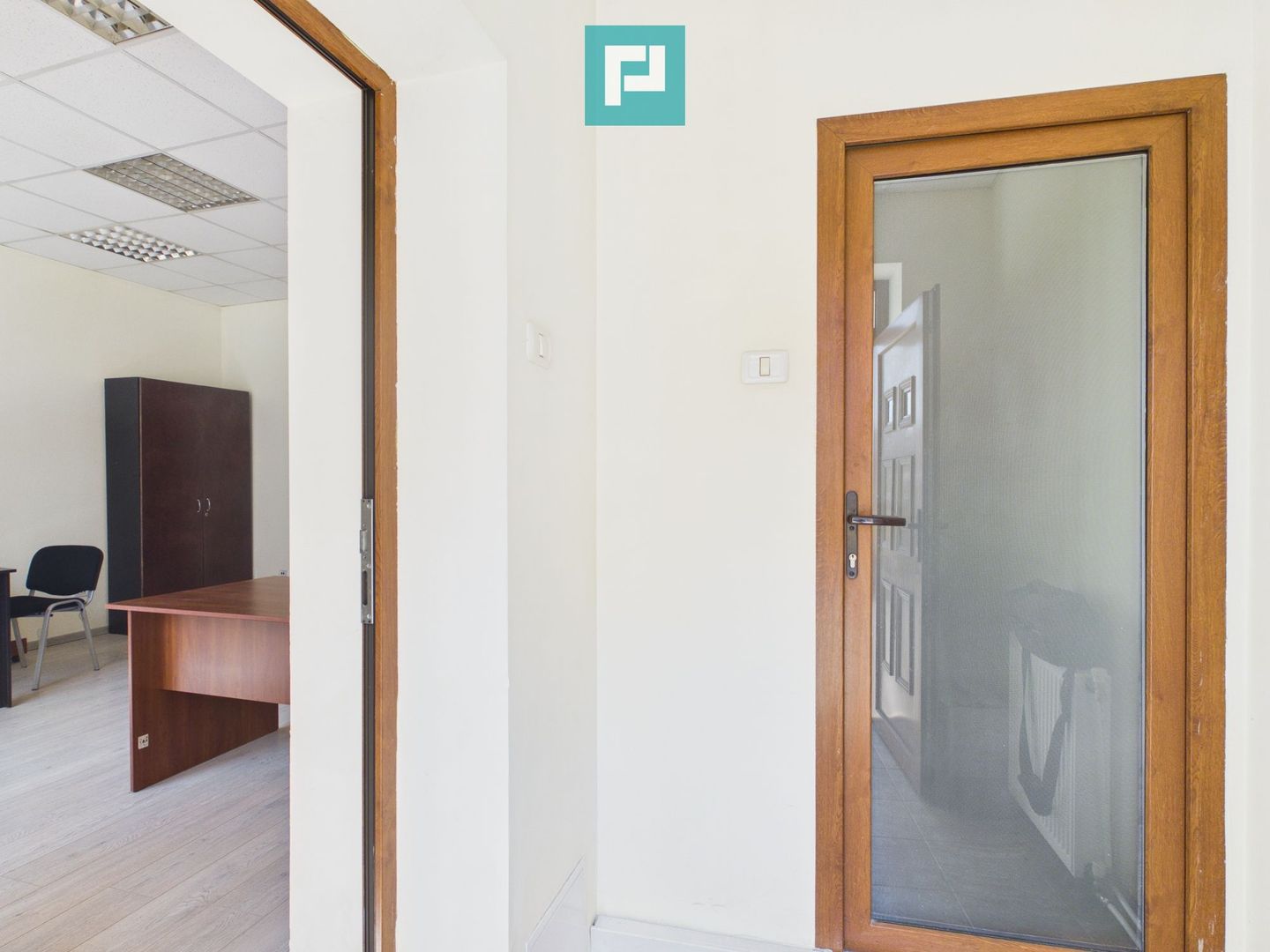 Spațiu central birou/locuință – Str. Primăriei - Poză 15