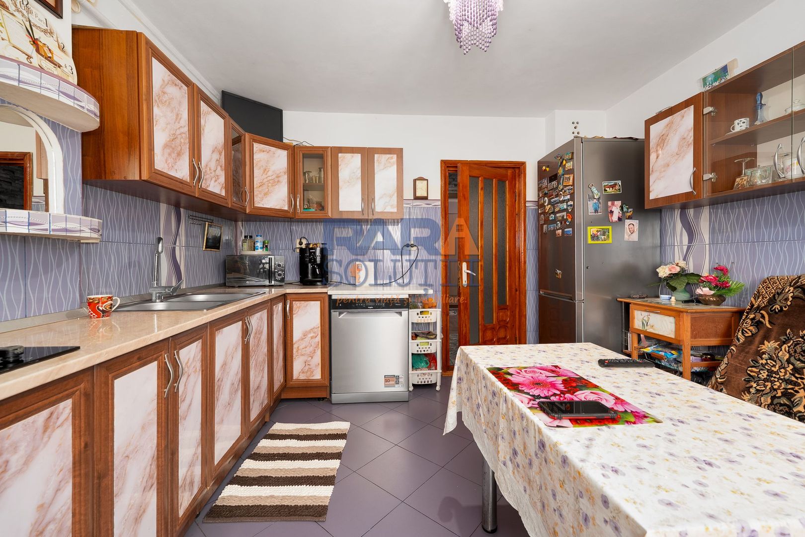 3 camere, 3 balcoane, etaj 3 - Poză 10