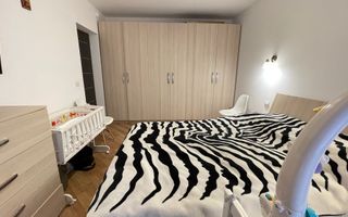 Locuinta eleganta cu finisaje premium - Poză 13