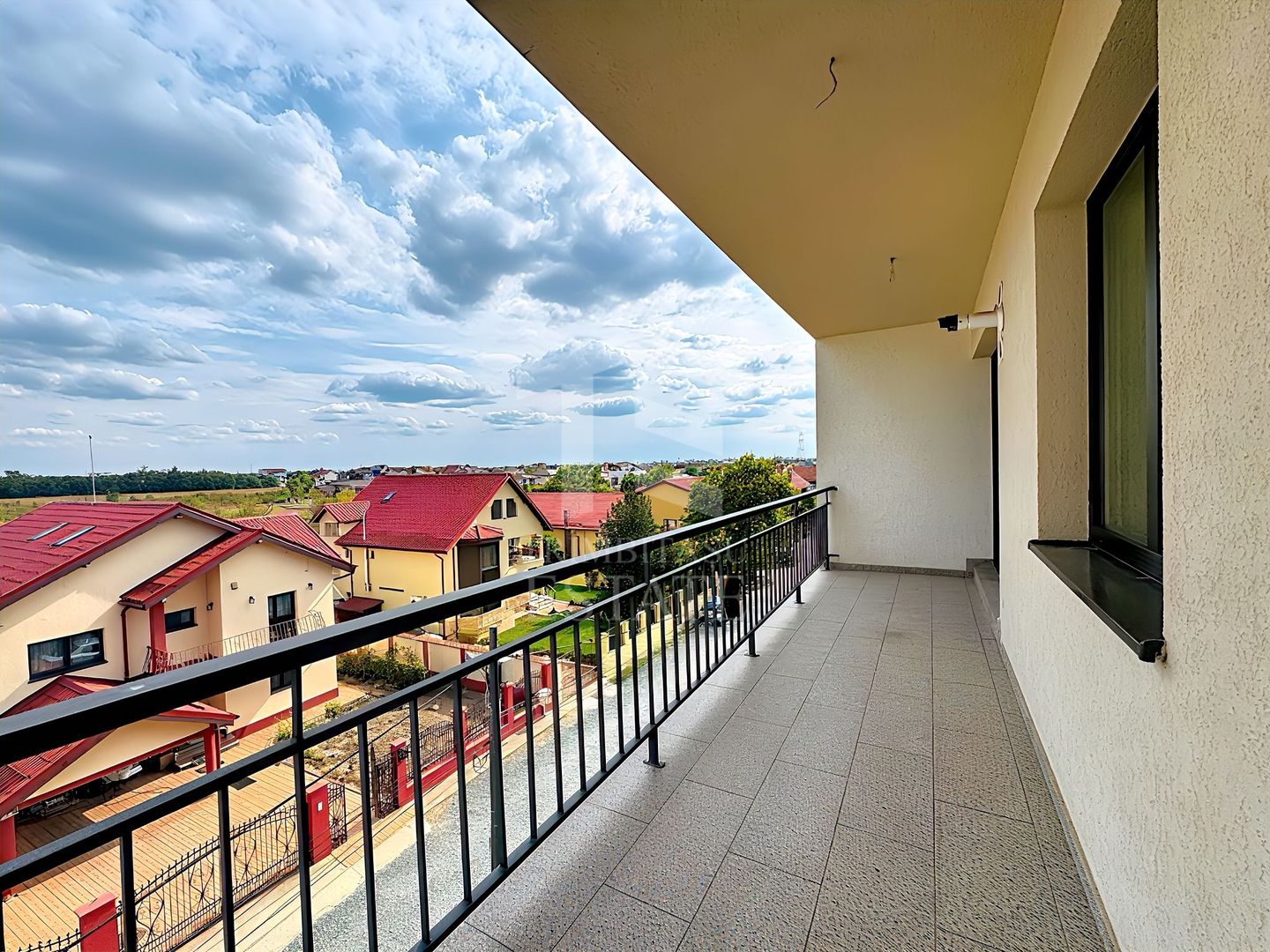 2 camere Finalizat Terasa 10 mp Sos Cernica Smile Residence - Poză 1