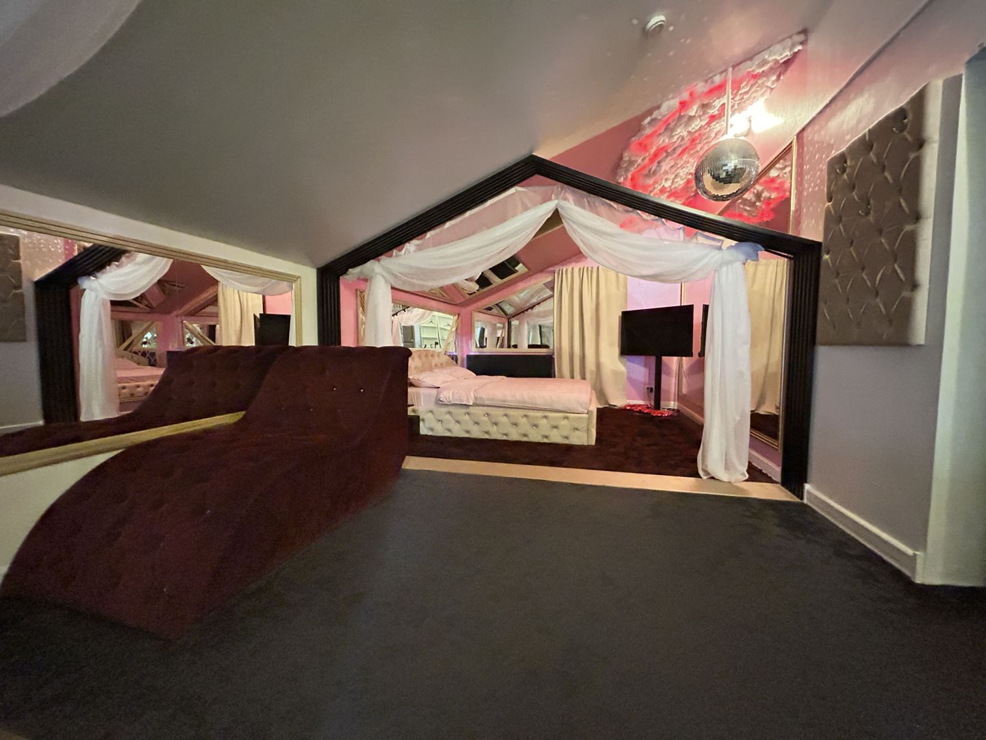 Hotel Boutique 18+ (adults only) + Casa P+1 --- teren 501mp --- str D4 - Poză 22