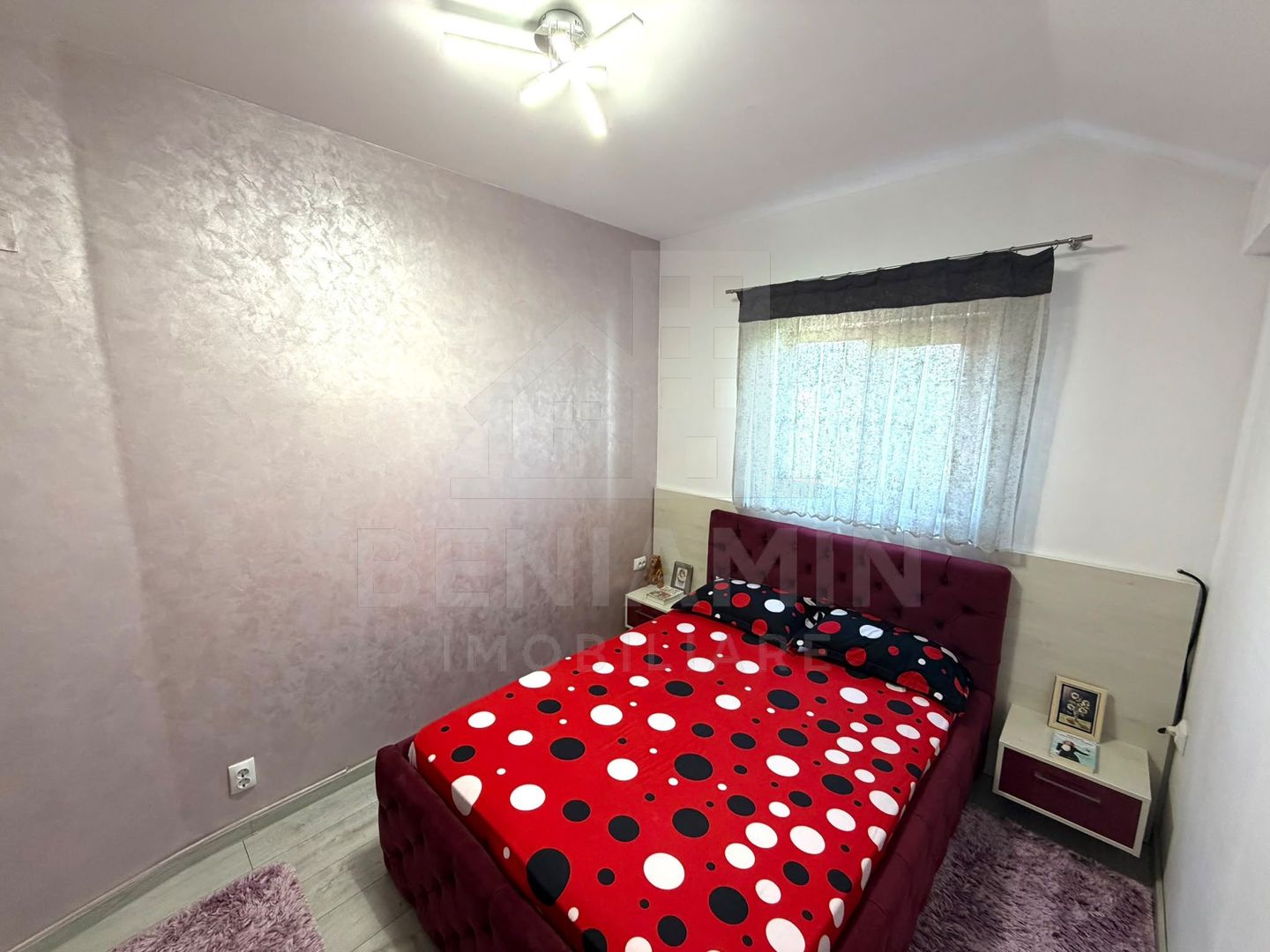 Apartament cu 3 camere si 3 bai in Craiovita Noua - Promenada Mall - - Poză 11