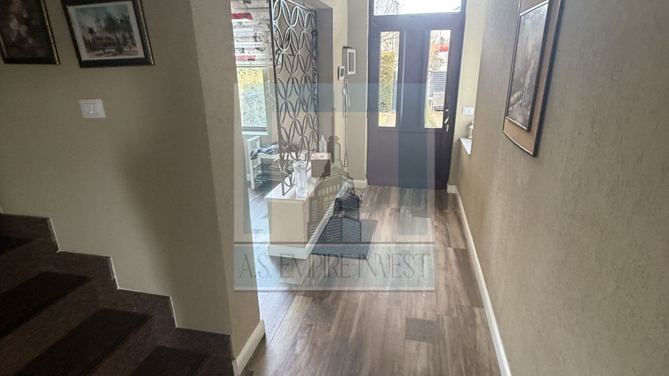 COMISION 0% Casa/Villa 9 camere, singur in curte-zona Tractorul/Brasov - Poză 18