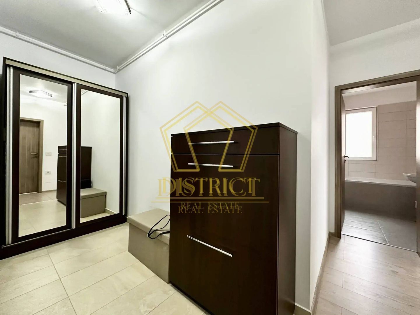 Apartament superb cu 2 camere | Decomandat | Iris Torontal - Poză 8