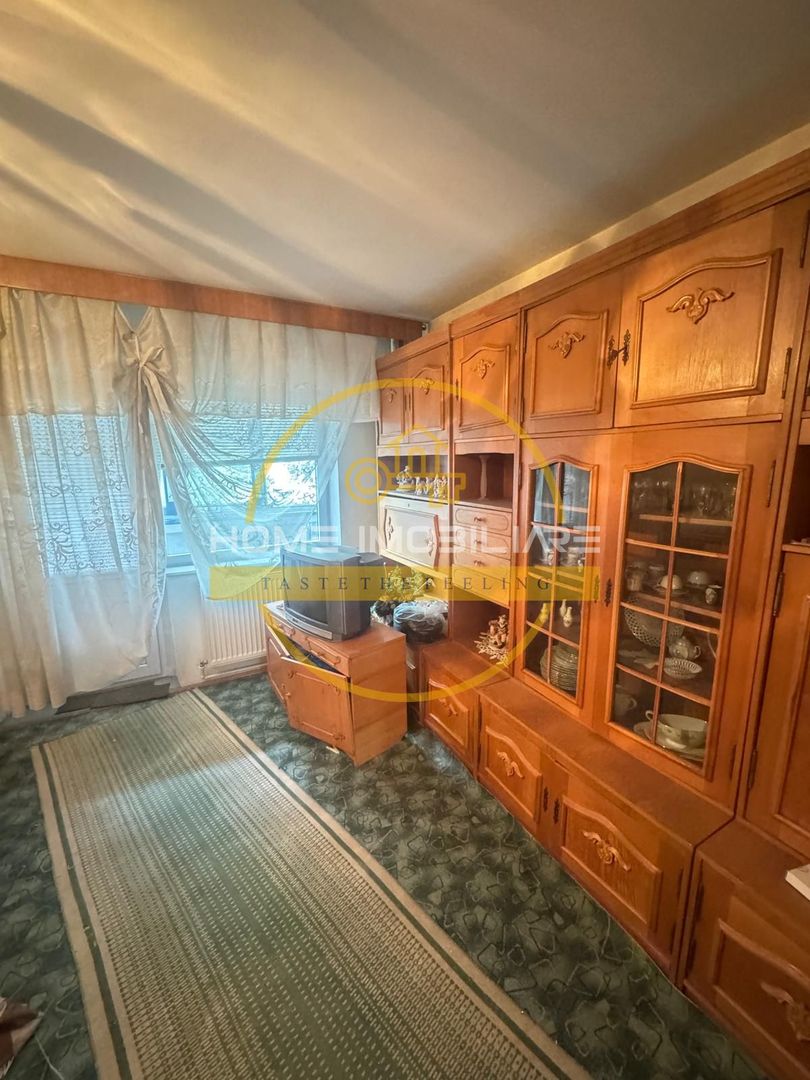 Apartament cu 4 camere/ 94mp/ zona Tatarasi - Poză 4