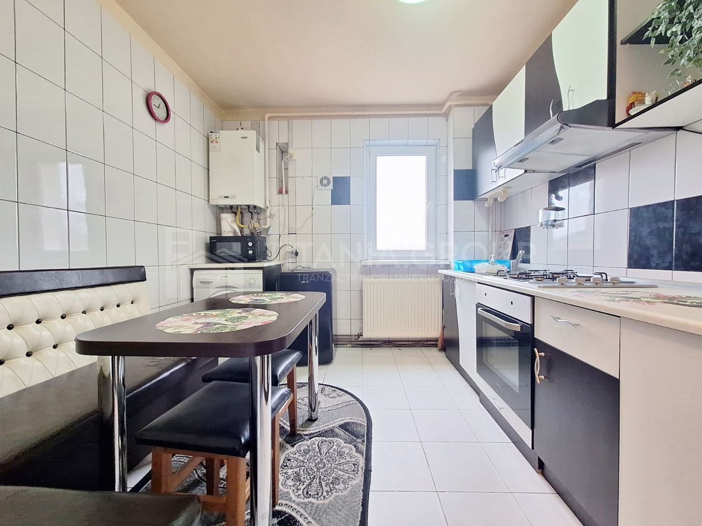 Apartament mobilat si utilat cu parcare pe Calea Bucuresti - Poză 6