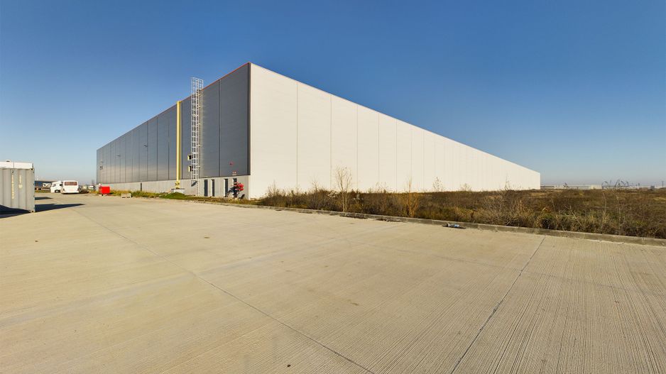 Hală cu suprafața utilă de 8.000 mp Giarmata - Poză 2
