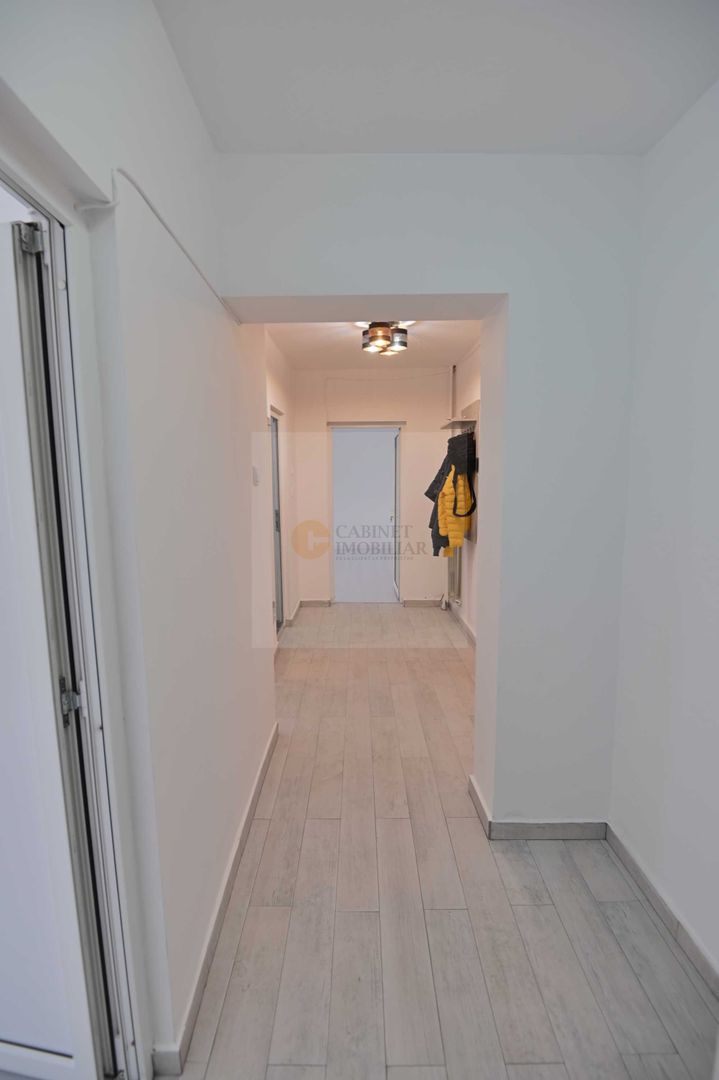 Apartament 2 camere renovat | zonă centrală Decebal - Poză 6