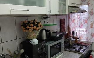 Apartament 3 camere zona Dacia etaj 1 - Poză 5