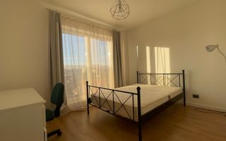 Apartament spatios cu 3 camere in zona Pietei Mihai Viteazul - Poză 8