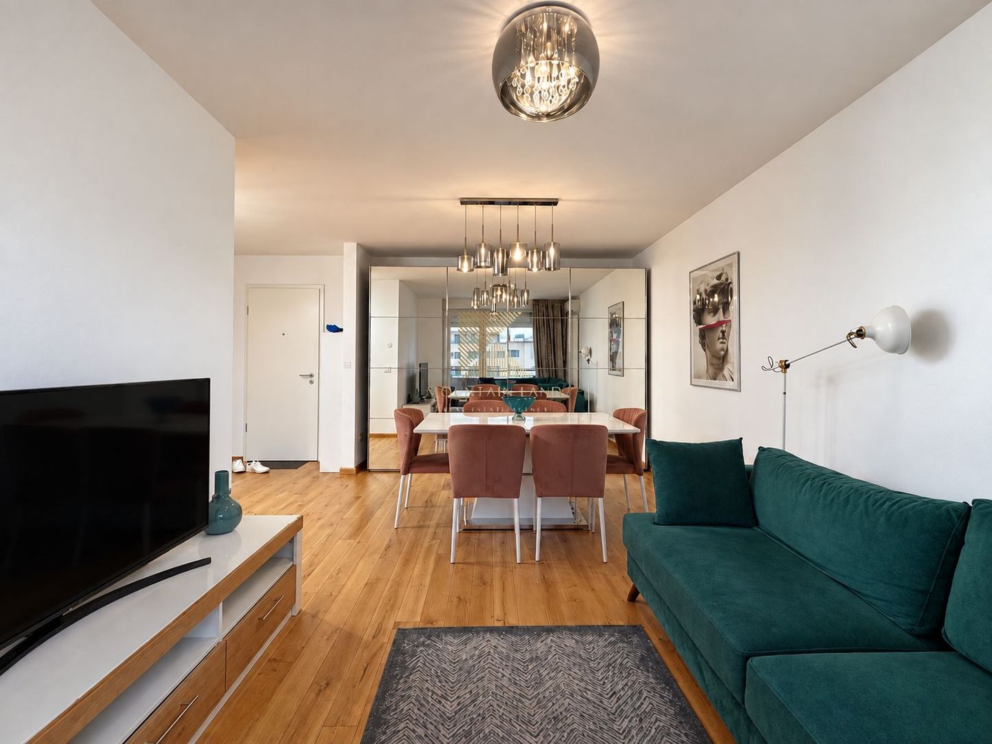 Apartament premium cu 2 camere, decomandat, etaj 5, Kasper Coresi Mall - Poză 8