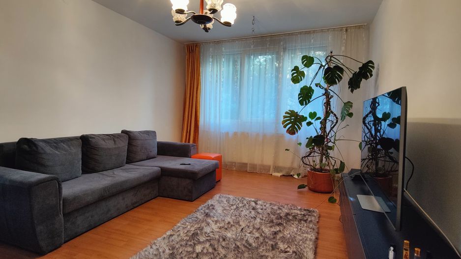 Apartament 3 camere de vânzare Drumul Taberei - Poză 1