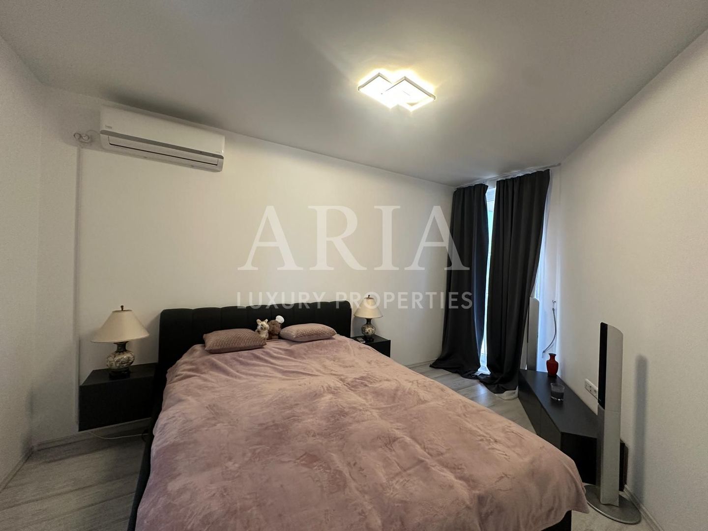 VILA INDIVIDUALA CORBEANCA DESIGN MODERN - Poză 18