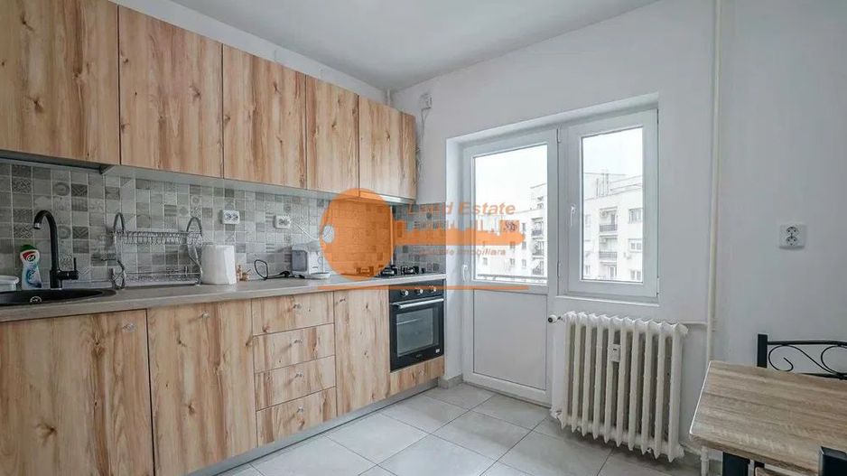 3 camere Piata Unirii (250metri metrou) - 1992 - Poză 6