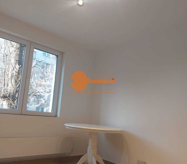 3 camere Crangasi ( constructie 1988 ) - Poză 7