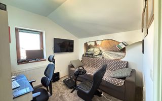 Pozitie excelenta - Unitatea Militara. Casa individuala. 4 dormitoare, 3 bai. - Poză 16