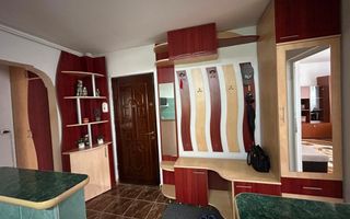 Vind apartament 2 camere. - Poză 4