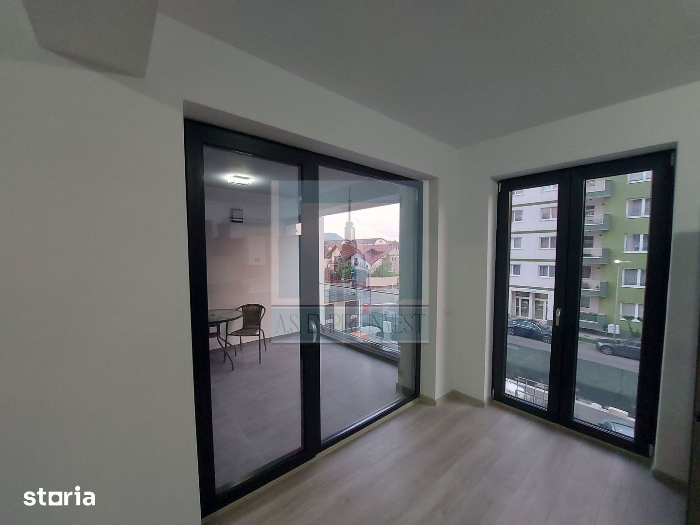 Vand apartament open space Coresi, Brasov, 2023, 61.2 mp - Poză 3