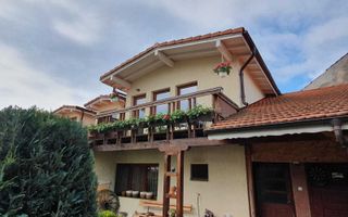 Casa de vanzare in Sibiu zona Piata Cluj. - Poză 1