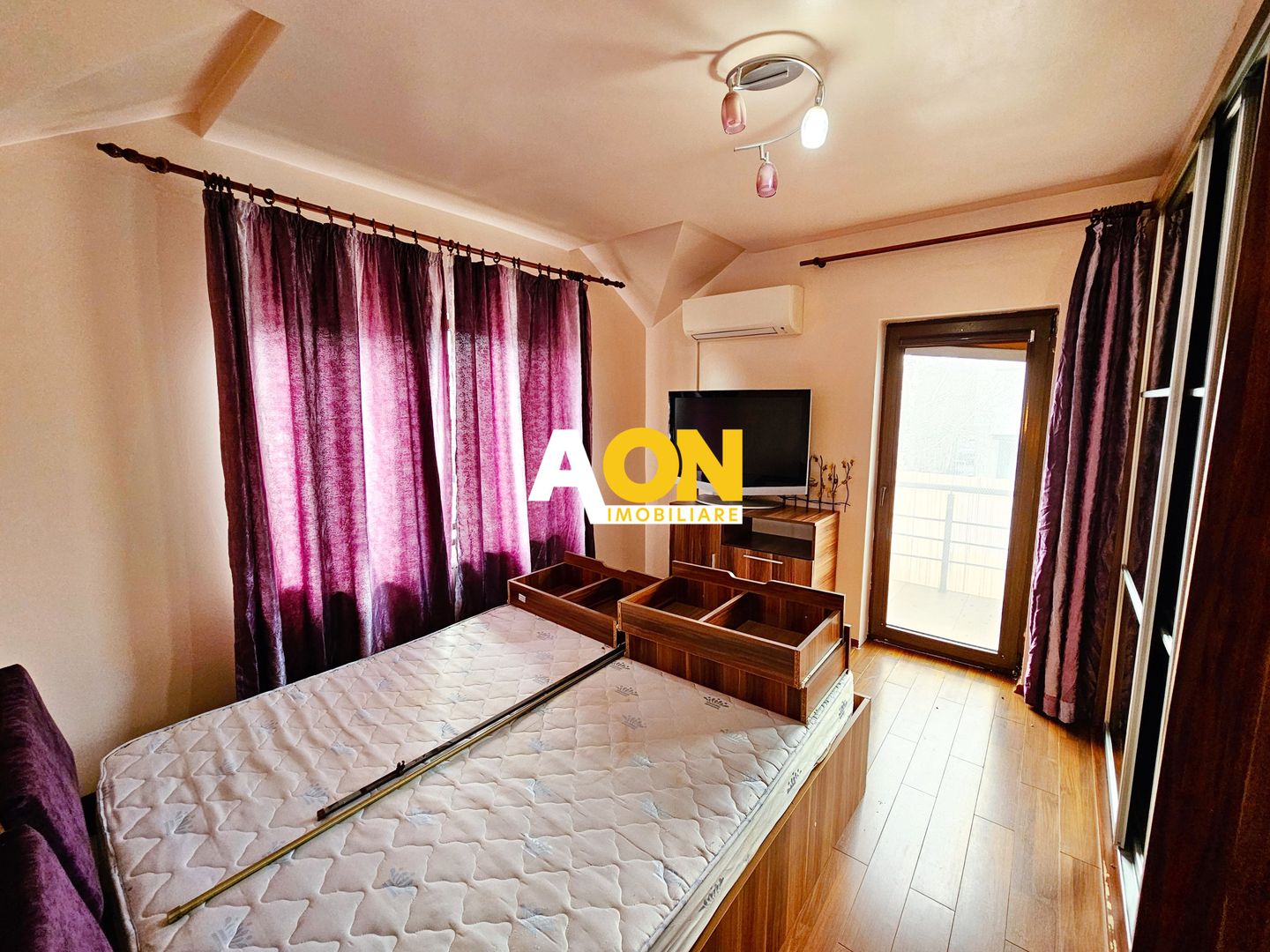 1/2 Duplex, S+P+M, 4 camere, garaj, Cetate - Poză 9