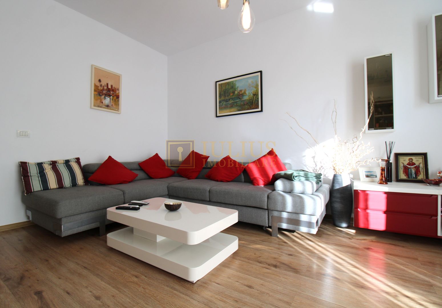 Aproape de Judetean, 2 camere, centrala proprie. - Poză 1