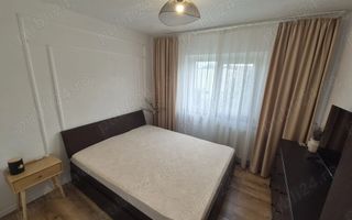 Apartament 3 camere Complex Studentesc cu centrala - Poză 6
