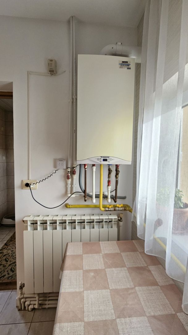 CASĂ individuală  P+M, teren 600 mp, zona M.Grecilor; - Poză 16