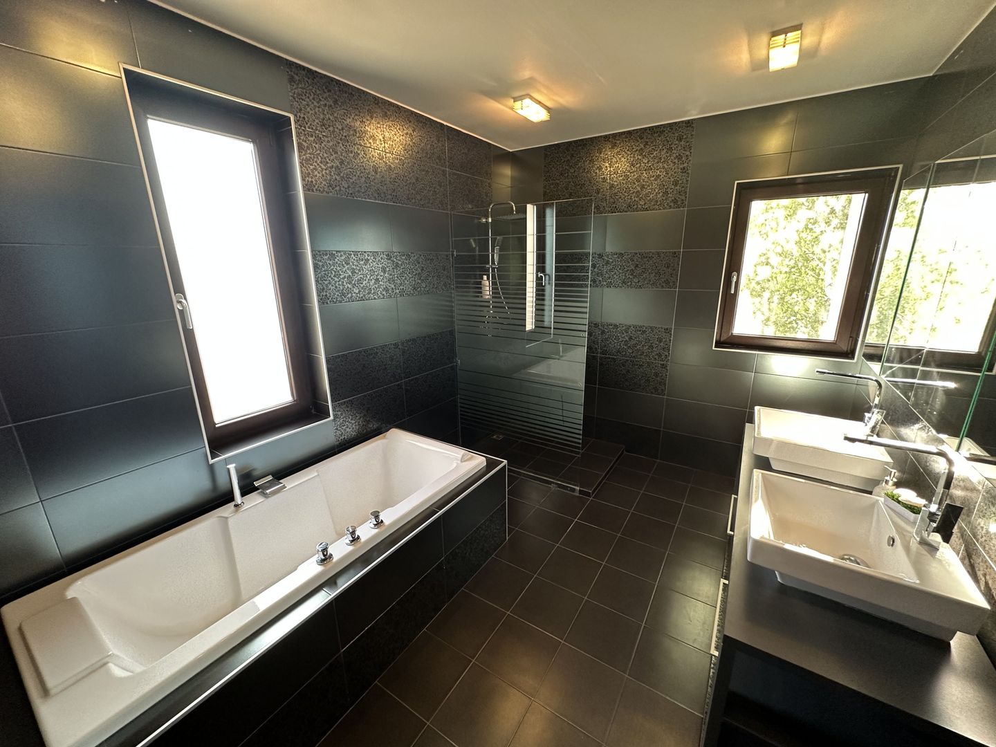 Duplex modern -   zona Lipovei - Poză 17