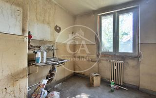 Apartament cu 3 camere de vanzare in Centru Civic, Oradea - Poză 6