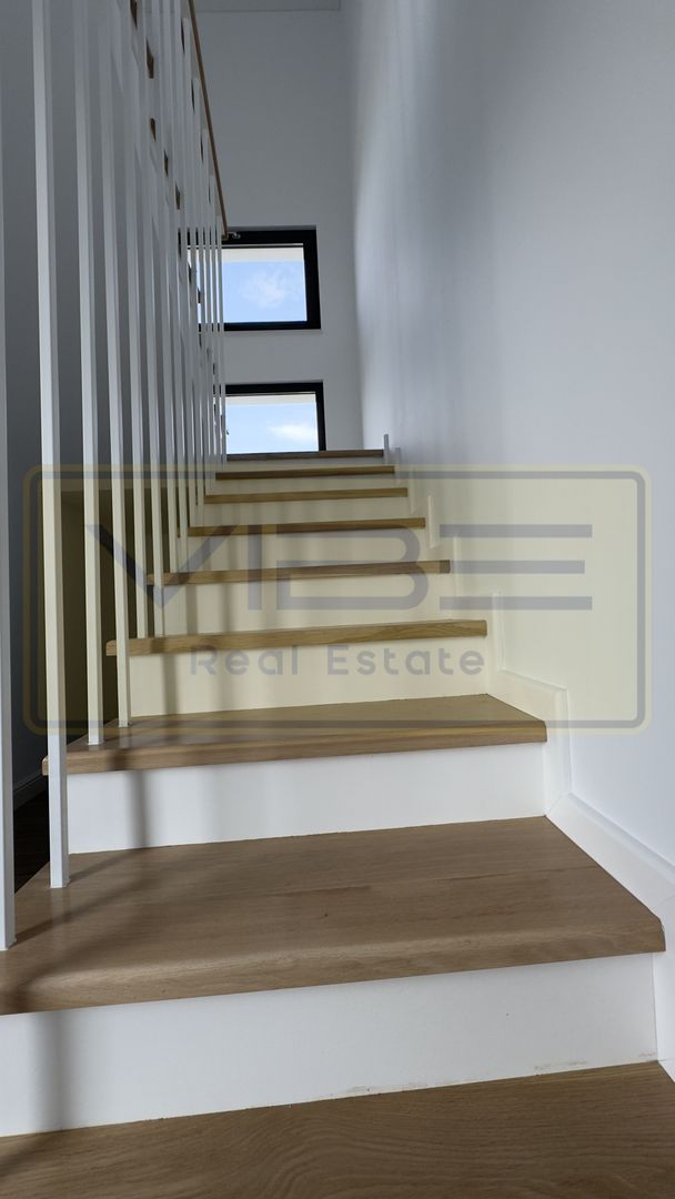 Casa individuala PREMIUM D+P+E 419mp teren, Miroslava - Poză 17