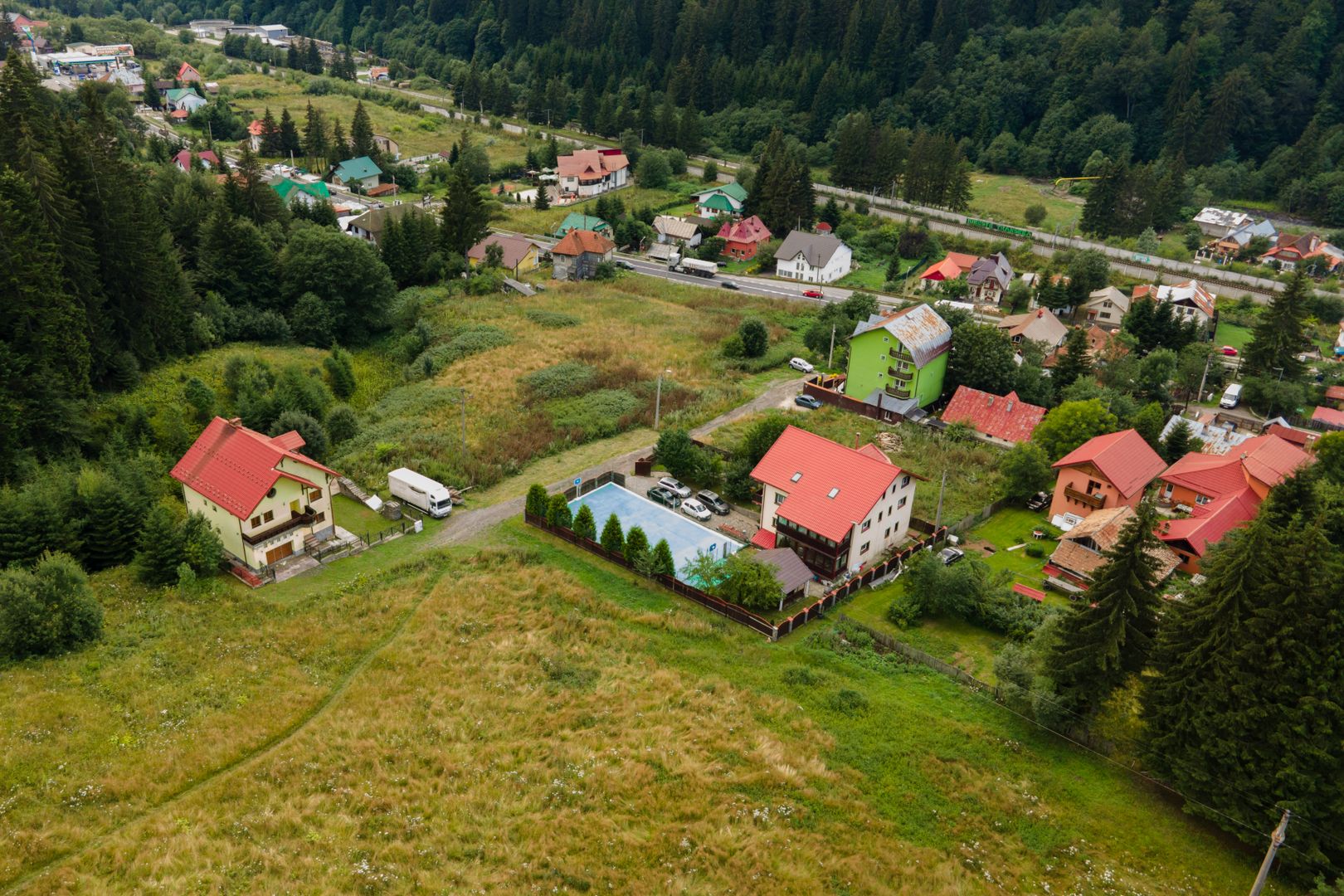 Proprietate in incantarea naturii, oportunitate investitie/rezidential, Predeal - Poză 19