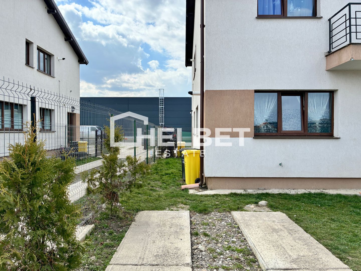 Pet-Friendly / 2 camere / Sânpetru / Curte - Poză 9