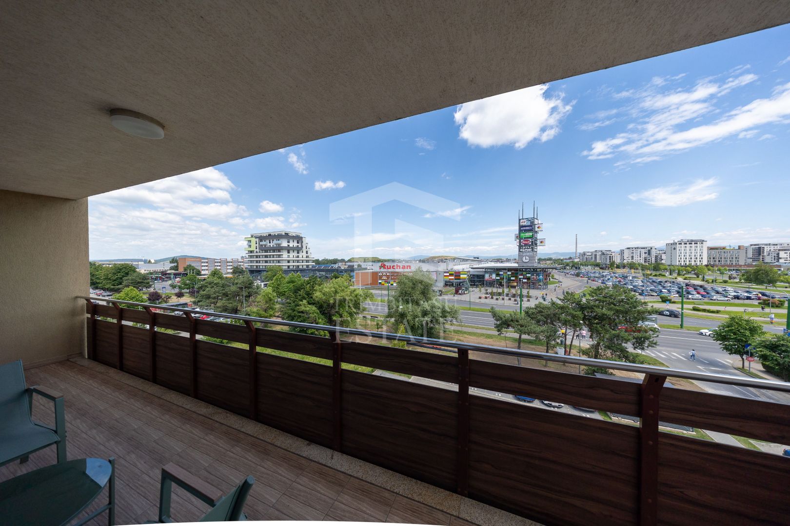 Urban | Coresi | Apartament 2 camere + loc de parcare si boxa - Poză 19