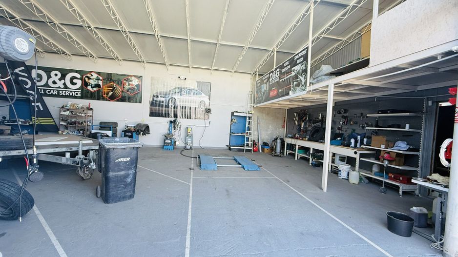 Hală industrială | 170 mp | Înălțime 5 m | Rafturi incluse | Sacoșu Turcesc - Poză 2