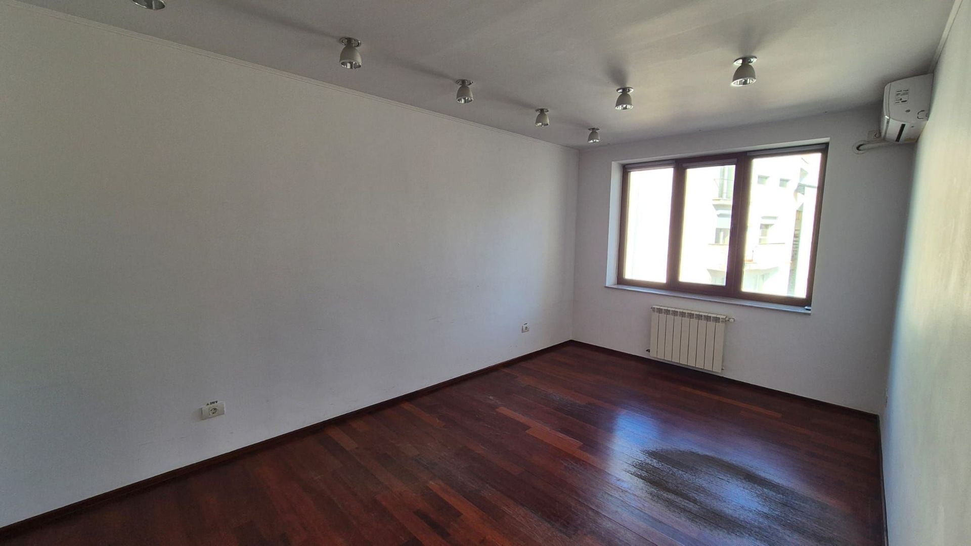 Duplex 200,38 mp utili + 32,51 mp balcoane + 2 locuri parcare + boxa - Dorobanti - Poză 12