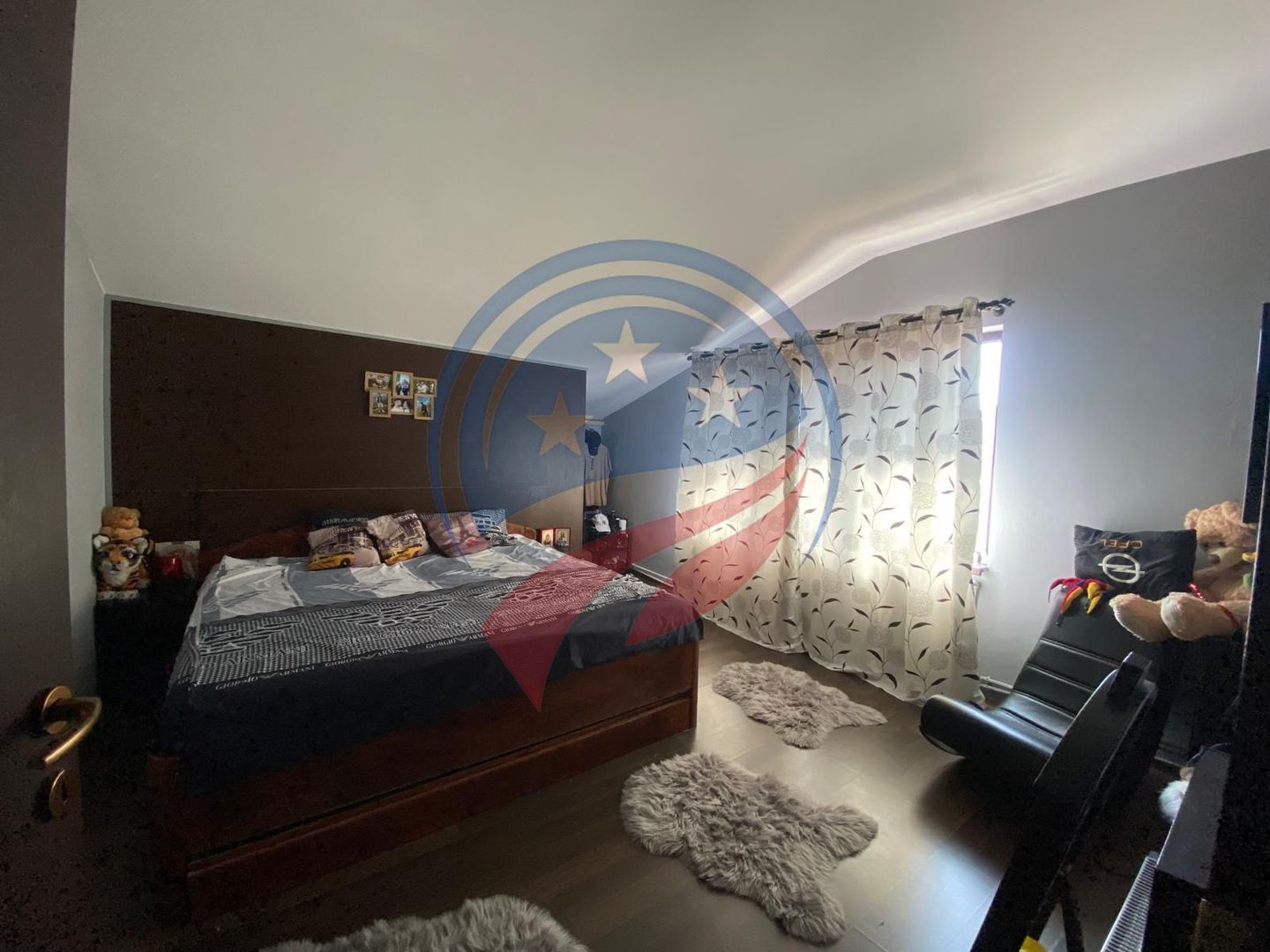 CASA DEOSEBITA APROAPE DE PROMENADA IN EUROCARTIER - Poză 8