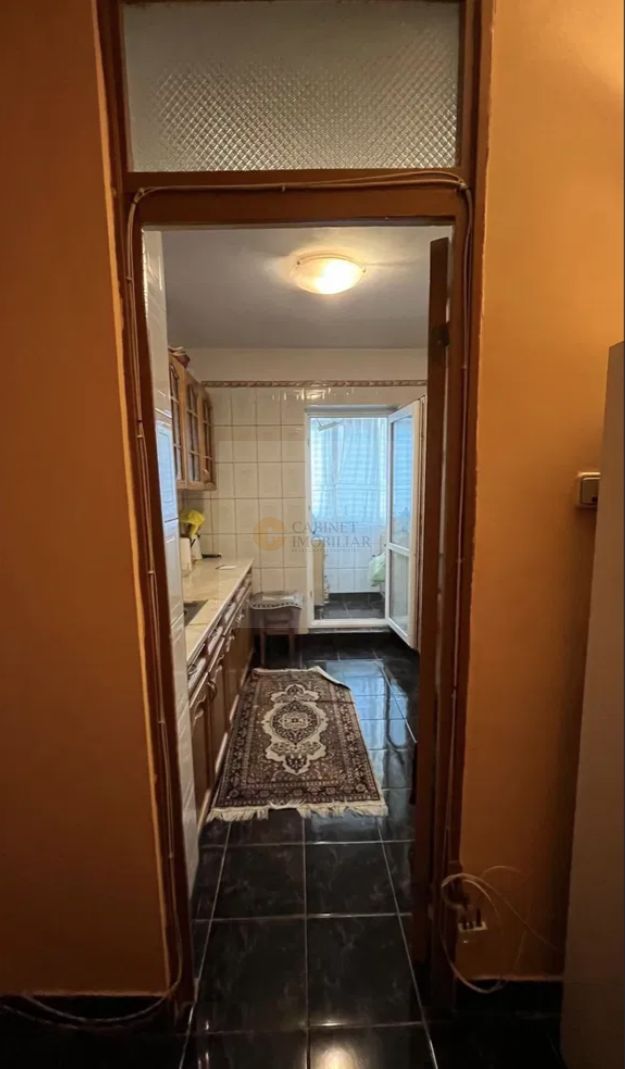 2 Camere - 54MP | Decomandat | Etaj 1/4 | Crangasi | 2 Balcoane | 1981 - Poză 4